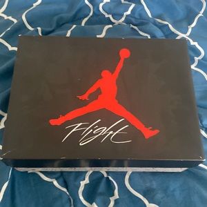 SIZE 7 JORDAN 4 RED THUNDERS